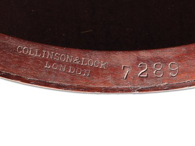 Mesa ocasional incrustada vitoriana, detalhe, c.1880 (jacarandá e marfim) de Collinson and Lock