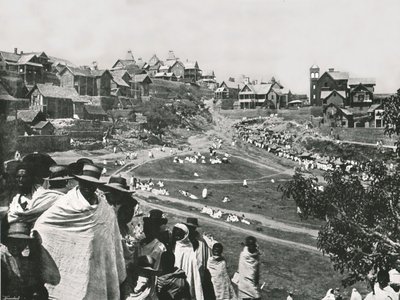 O discurso simples, Andohalo, Antananarivo, Madagascar, 1895. de Colonel Stewart