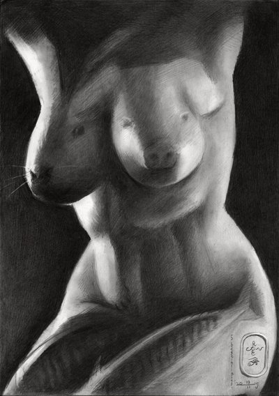 Forma feminina híbrida surreal de Corné Akkers