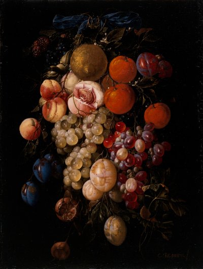 Natureza morta de uvas, cerejas e ameixas penduradas num prego com uma fita azul de Cornelis de Heem