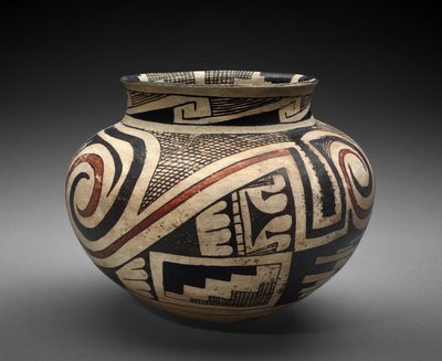 Jar (olla) com desenhos geométricos de Culture Mogollon