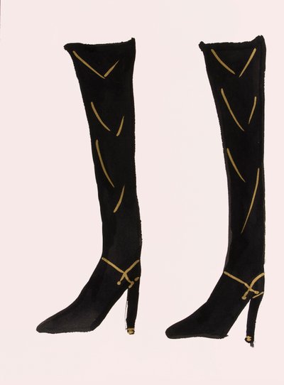 Black Boots, 2017 (tinta da China preta, com caneta de feltro dourada sobre papel) de Daisy de Villeneuve