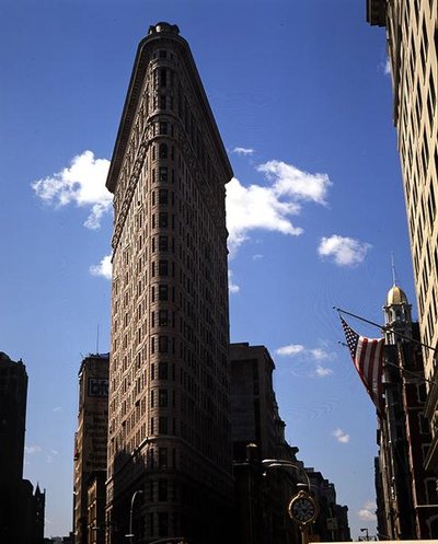 O Flatiron Building, concluído em 1902 de Daniel Hudson Burnham