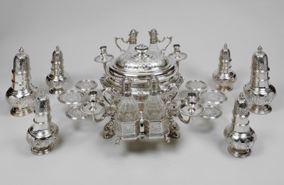 A peça central de Kirkleatham de David and Tanqueray Anne  Willaume