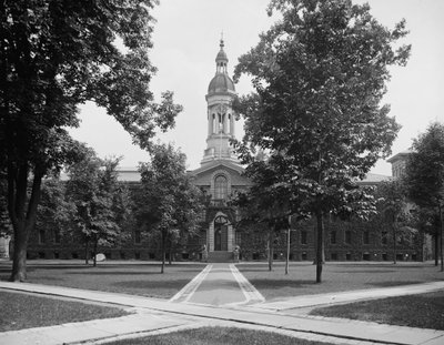Nassau Hall, Universidade de Princeton, NJ, c.1903 de Detroit Publishing Co.