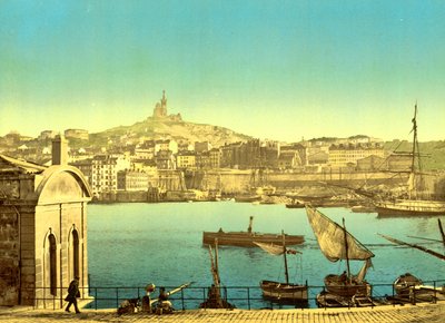 Notre Dame de la Garde a partir do Quai de la Joilette, Marselha, c.1890-1900 (impressão fotocrómica)França, de Detroit Publishing Co.