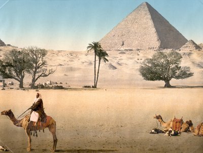 Beduínos em repouso perto da Grande Pirâmide de Gizé, c.1895 de Detroit Publishing Co.