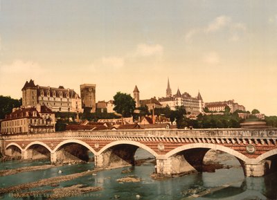 O castelo e a ponte, Pau, Pirineus, c.1890-1900 de Detroit Publishing Co.