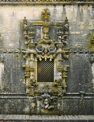 A janela da casa do capítulo, 1510-13 de Diogo de Arruda