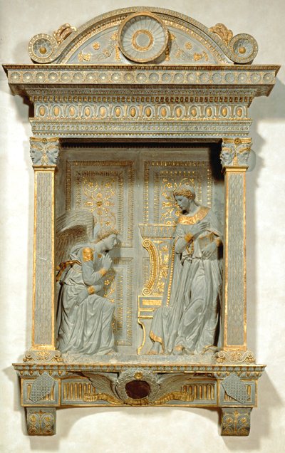 A Anunciação (pedra e ouro) de Donatello