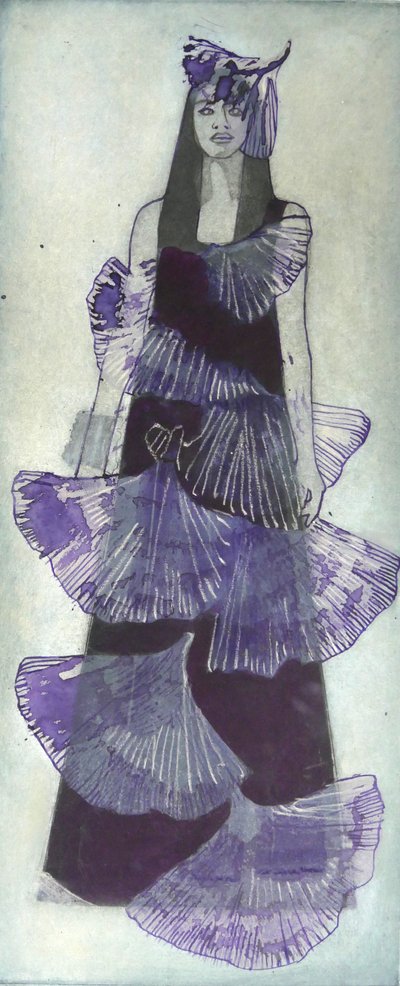 Vestido roxo espetacular de Doris Schmitz