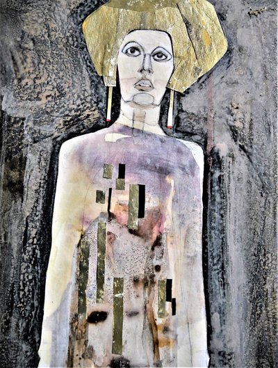 Enigmática Figura Dourada de Doris Schmitz