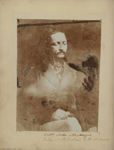 Capitão Colin Mackenzie de Dr. John Adamson