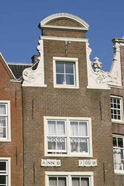 Casa de empena holandesa de Dutch School