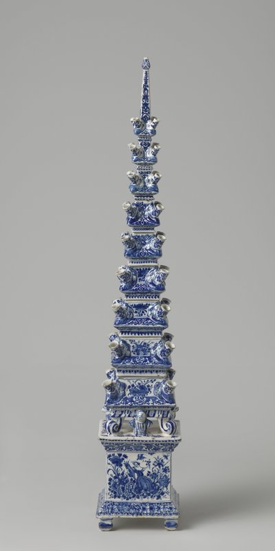 Pirâmide de flores, c.1710-20 (faiança) de Dutch School