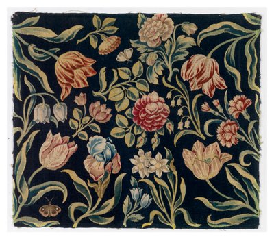 Biombo com painéis de tapeçaria floral, fabricado na Holanda ou possivelmente no Soho, Inglaterra de Dutch School