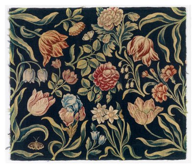 Biombo com painéis de tapeçaria floral, possivelmente fabricado na Holanda de Dutch School