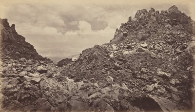 Quezaltenango da cratera de um vulcão, 1877. de Eadweard Muybridge