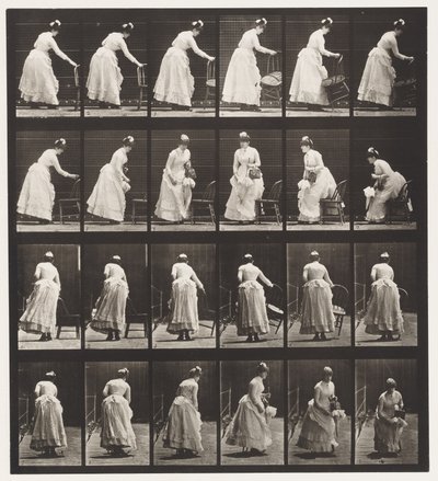 Placa 243. Colocar cadeira, sentar e namoriscar um ventilador de Eadweard Muybridge