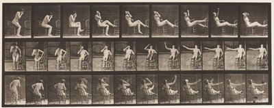 Placa 247. Sentado Colocando os pés na cadeira de Eadweard Muybridge