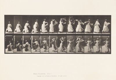 Placa 424.Toilet; Levantando-se de Chiar e Colocando o Xaile, 1885 de Eadweard Muybridge