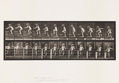 Prato 473. Criança, andando lá em cima de Eadweard Muybridge