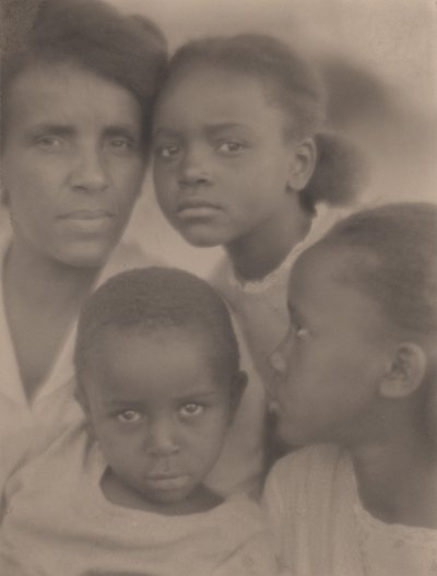 Retrato de uma família de Edith R. Wilson