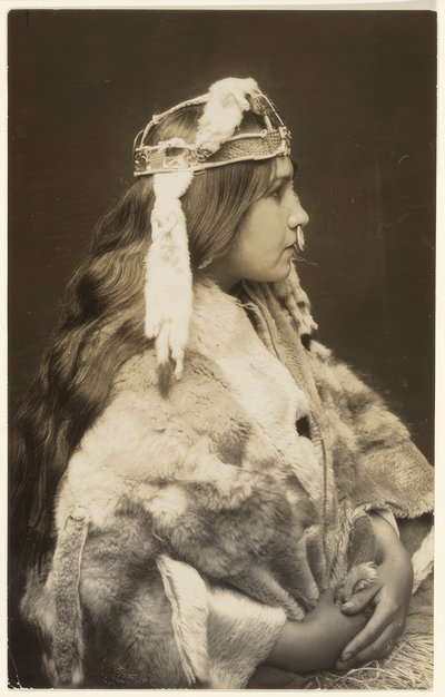 Naida, a Princesa Orgulhosa de Edward S. Curtis