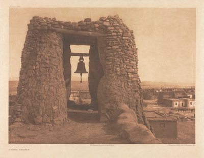 Portfolio XVI, Plate 564: Acoma Belfry de Edward S. Curtis