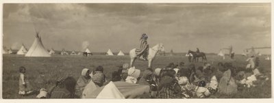 [The Crier - Piegan]. de Edward S. Curtis