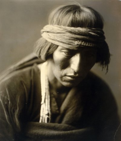Hastobiga, Homem de Medicina Navaho de Edward Sheriff Curtis