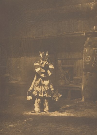 Dançarina Mascarada - Cowichan, 1912. de Edward Sheriff Curtis