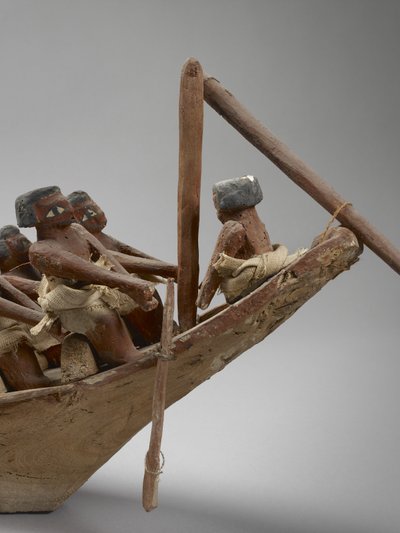 Barco funerário modelo, de Beni Hasan, provavelmente o Império do Meio, c.2060-1786 detalhe de mídia mista de 107032 de Egyptian
