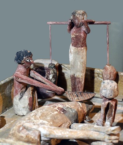 Modelo de um açougue, Egito, c.2000-1700 aC de Egyptian 12th Dynasty
