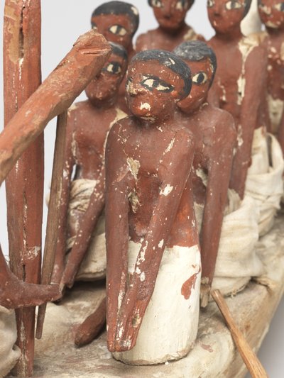 Veleiro modelo do túmulo do reino médio de Khety (Beni Hasan), c.2010 BC - 1950 BC (madeira e linho pintados) de Egyptian 12th Dynasty