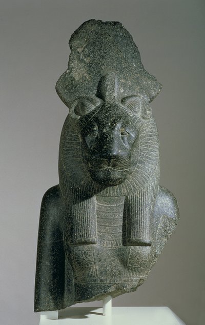 Busto de Sakhmet a partir de uma estátua sentada, seja do Recinto Mutuário ou do templo mortuário de Amenhotep III (granodiorito) de Egyptian 18th Dynasty