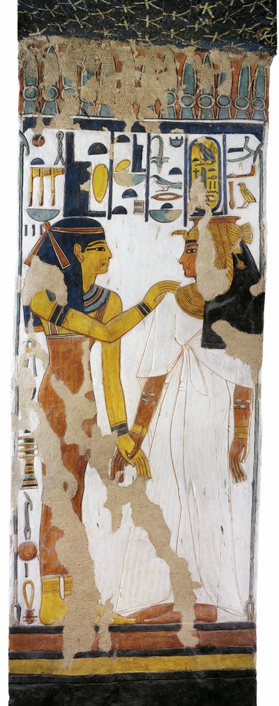 Egipto, Tebas, Luxor, Vale das Rainhas, Túmulo de Nefertari, pintura mural de Ísis e rainha em coluna na câmara de enterro da 19ª dinastia de Egyptian 19th Dynasty