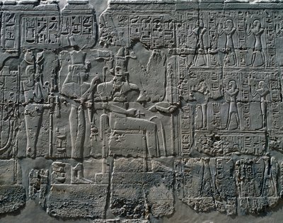 Cenas de oferendas aos deuses, relevo, paredes interiores do Grande Salão Hipostilo, complexo do templo de Karnak (Lista do Património Mundial da Unesco de Egyptian 19th Dynasty