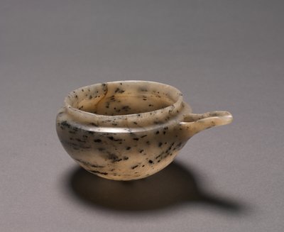Tigela com bico, c.3573-2454 aC de Egyptian 4th Dynasty