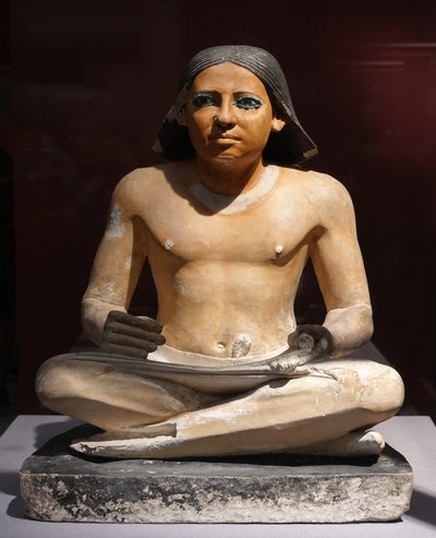 Escriba agachado, 5ª Dinastia (escultura) de Egyptian 5th Dynasty