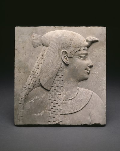 Placa de alívio representando uma rainha ou deusa, período ptolomaico de Egyptian Ptolemaic Period