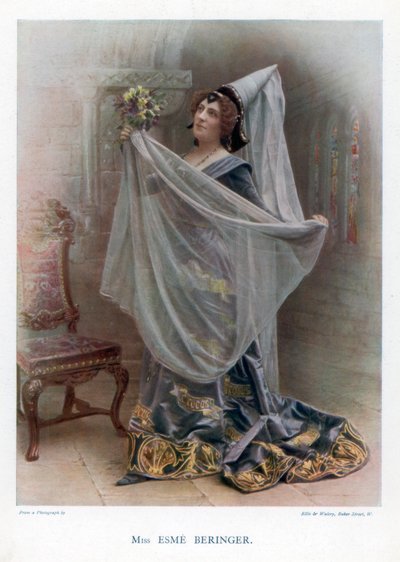 Esme Beringer, atriz britânica, 1901. de Ellis and Walery