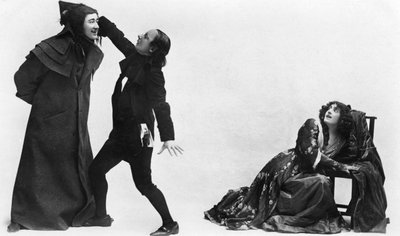 Julia Neilson, Fred Terry e Horace Hodges em The Scarlet Pimpernel, c1905 de Ellis and Walery
