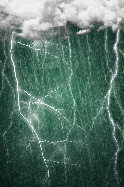 Tempestade de relâmpagos espetacular de Ema Paraschiv