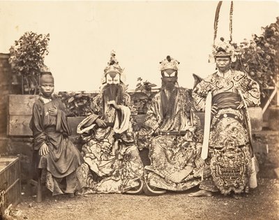 Trajes de Teatro, Saigon, Cochinchina, 1866. de Emile Gsell