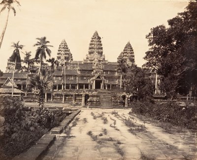 Fachada oeste do Grande Pagode, 1866. de Emile Gsell
