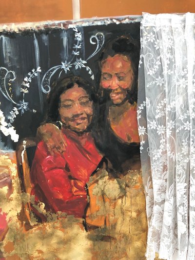 Matrilineality, 2019, Óleo, acrílico, tecido, estampado e imitação de folha de ouro sobre tela de Emma Prempeh