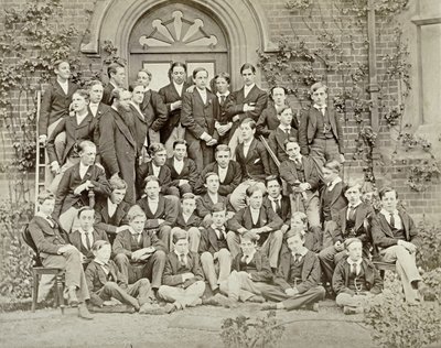 Uma fotografia da casa na faculdade de Eton, 1870s de English Photographer