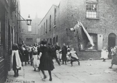 Aylesbury Place, Clerkenwell de English Photographer
