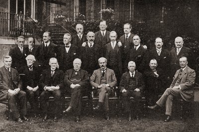 Britains primeiro governo trabalhista em 1924, da história de vinte e cinco anos, publicado em 1935 de English Photographer